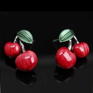 New cherries cherry necklace and earrings set